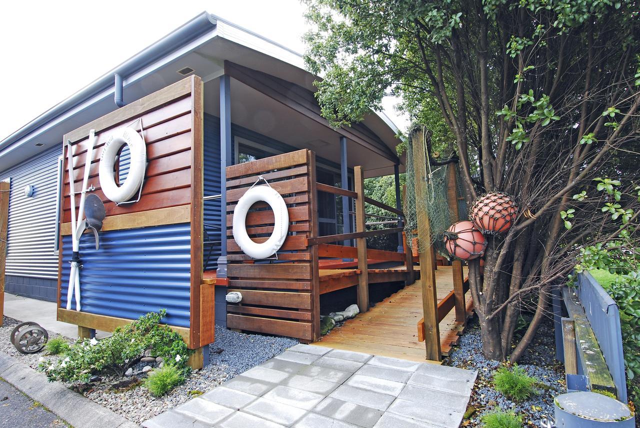 Strahan Bungalows Ngoại thất bức ảnh