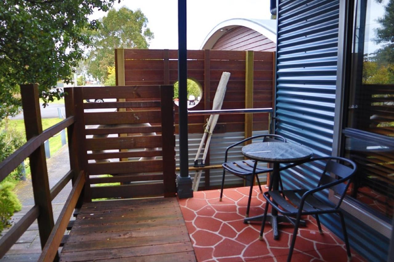 Strahan Bungalows Ngoại thất bức ảnh